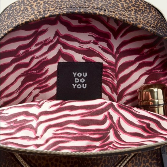 Stella & Dot Lady Boss Backpack in leopard print - Picture 5 of 9